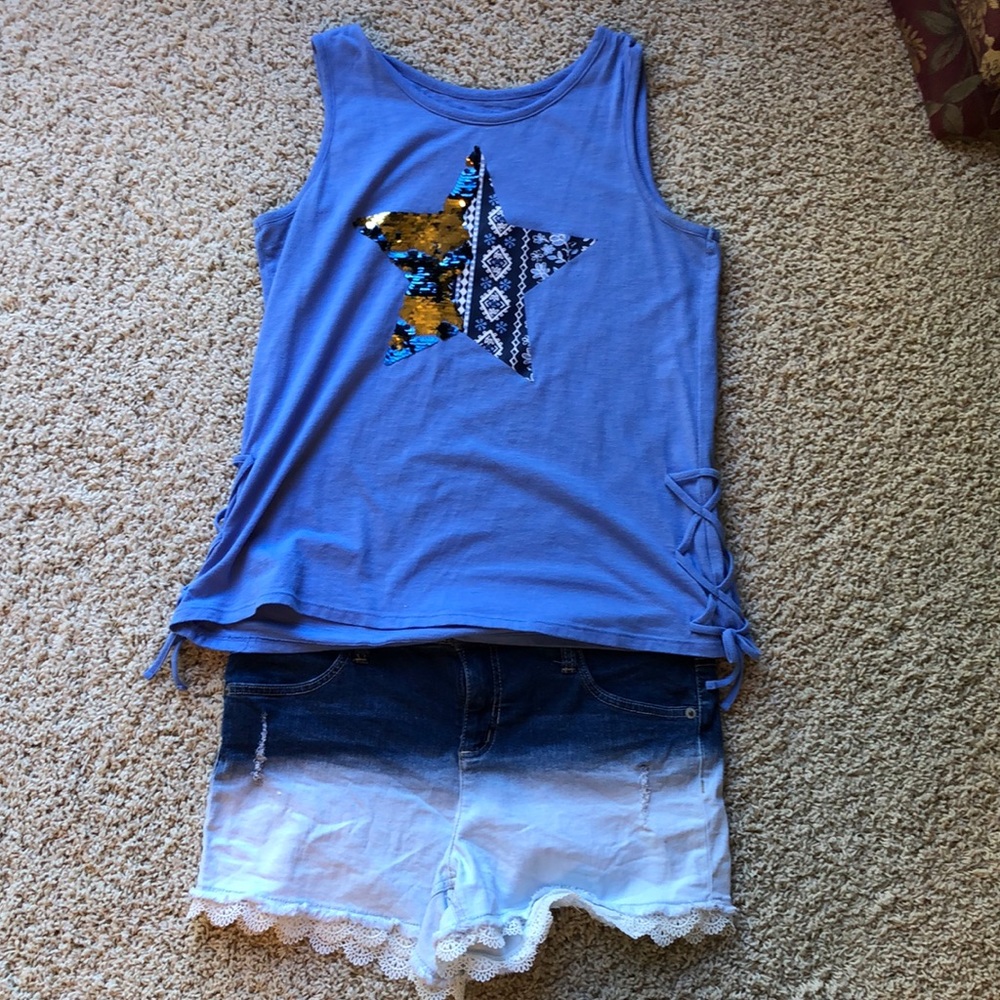 Justice short outfit with color-changing star